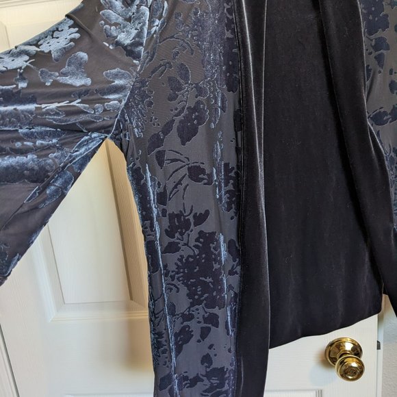 Midnight Blue VELVET BROCADE Jacket | L | REVERSIBLE | EUC | Chico's size 2 - Picture 4 of 6